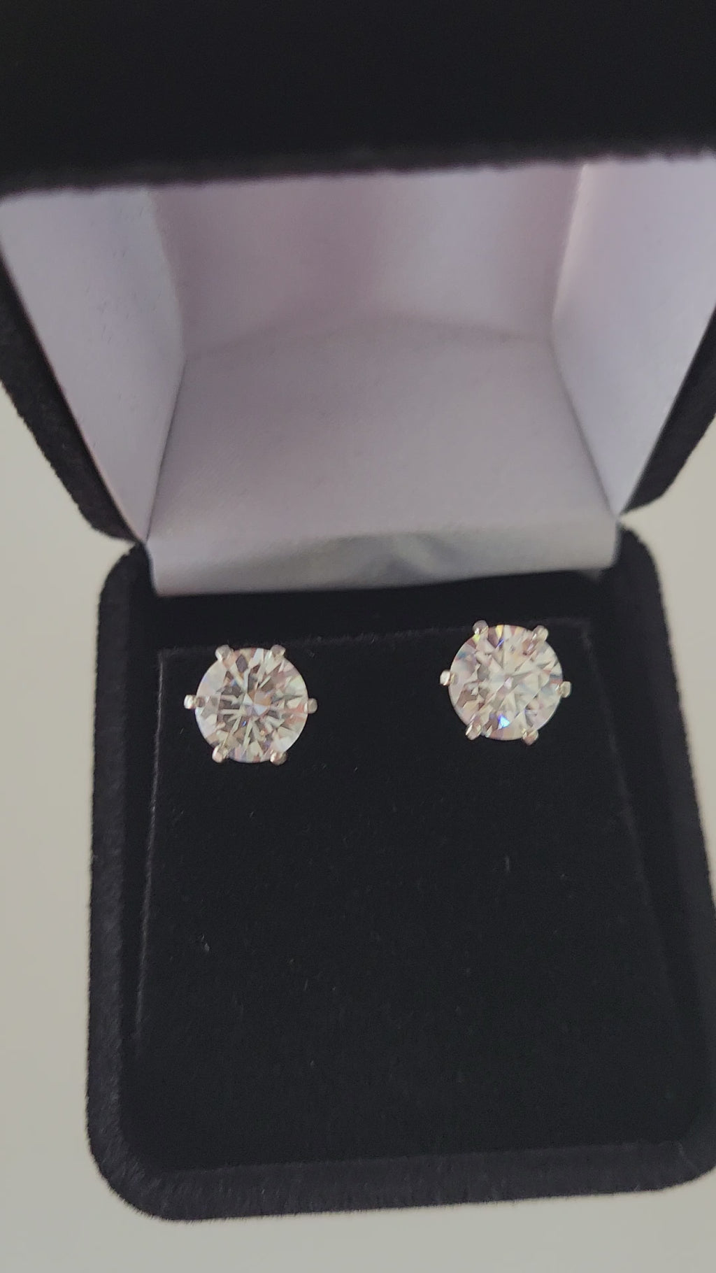 New 2ct Certified Moissanite Stud Earrings!