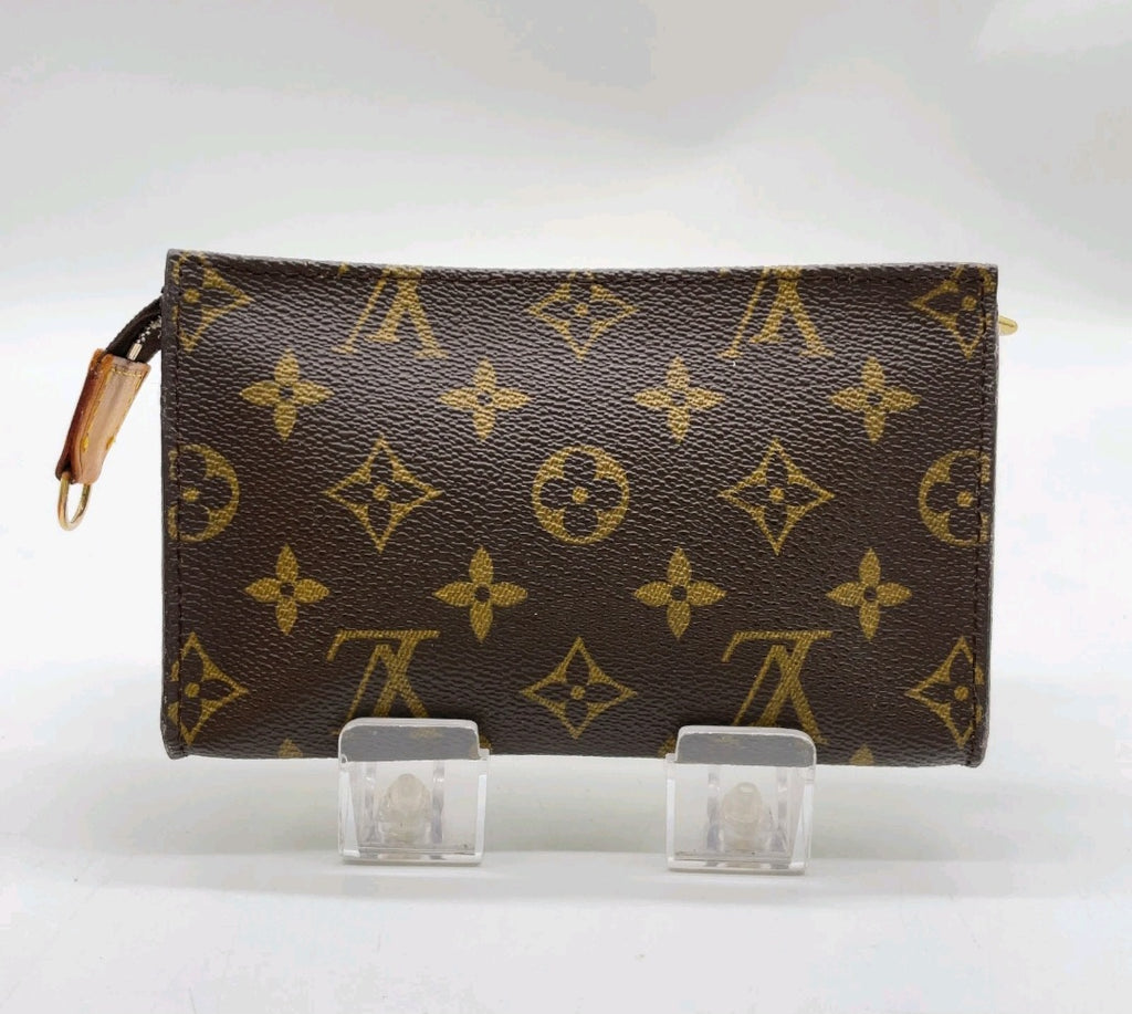 100% Authentic Louis Vuitton Monogram Pouch!!!