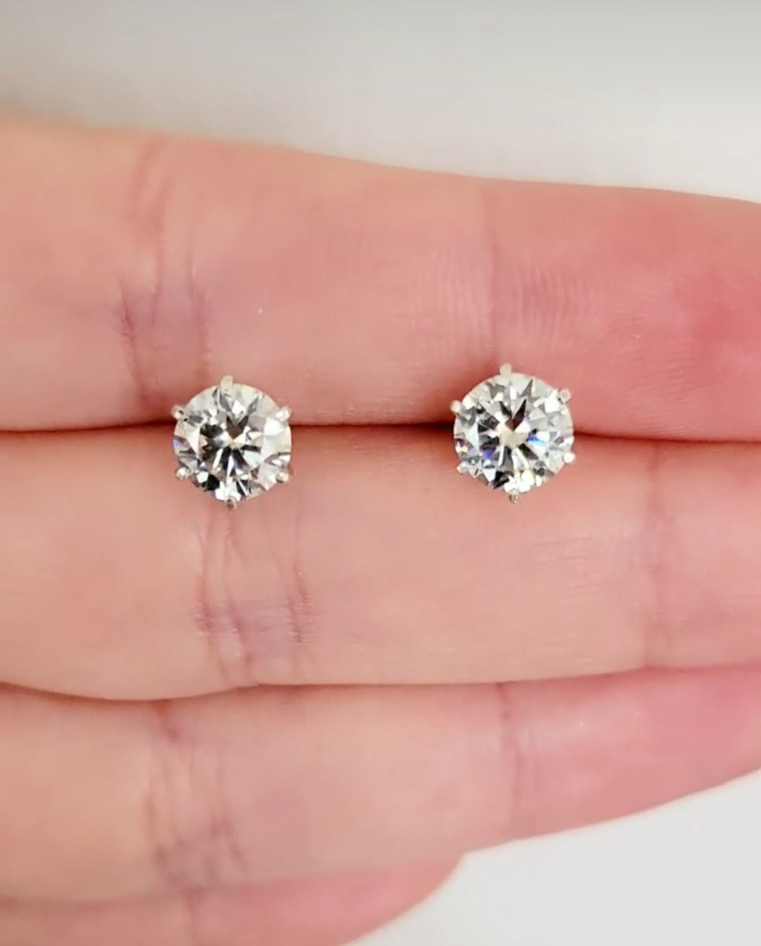 New 4ct Certified Moissanite Stud Earrings!