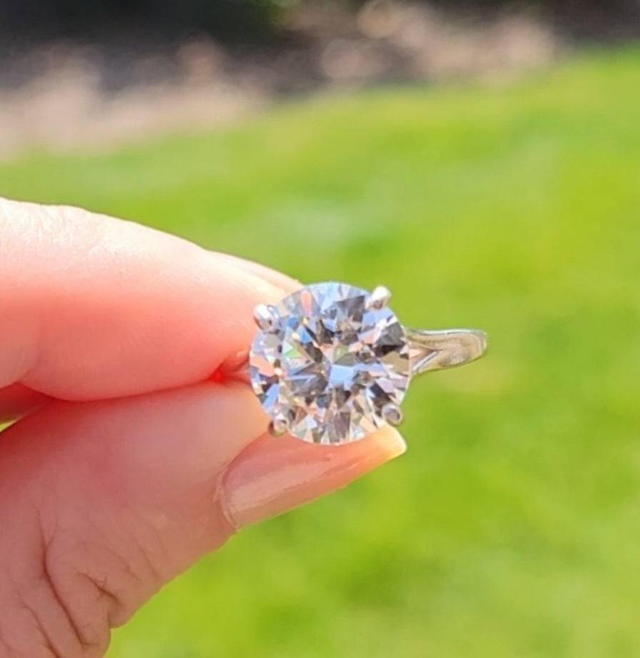 New 4ct Certified Moissanite Engagement Ring, size 7