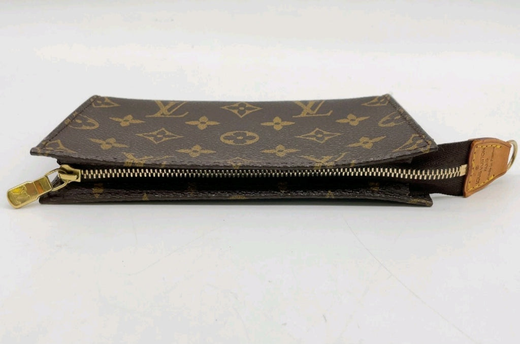 100% Authentic Louis Vuitton Monogram Pouch!!!