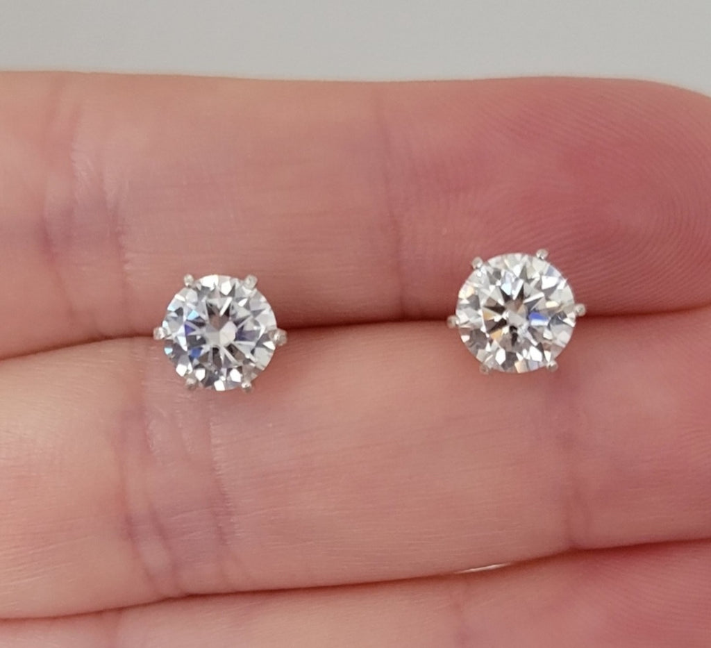 New 4ct Certified Moissanite Stud Earrings!